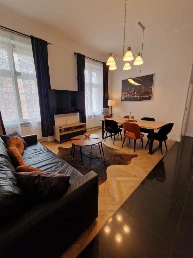 Golden Pearl - Main Square, 100 Sqm, 4 Rooms Kraków Eksteriør billede