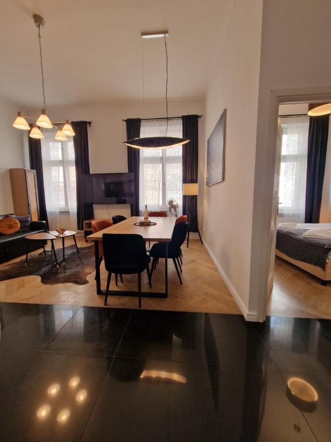 Golden Pearl - Main Square, 100 Sqm, 4 Rooms Kraków Eksteriør billede